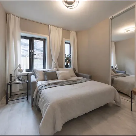 Spectacular 186 Sqm Luxury -prime Location