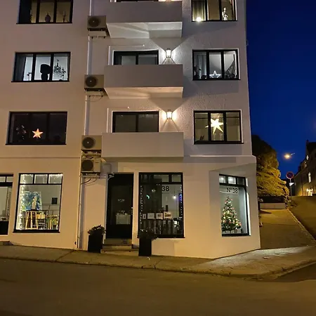 Spectacular 186 Sqm Luxury -prime Location