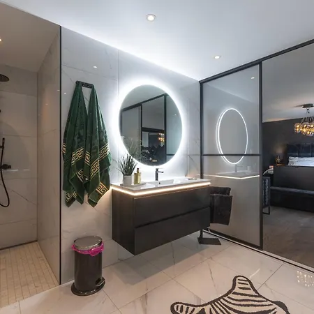 Spectacular 186 Sqm Luxury -prime Location Ålesund